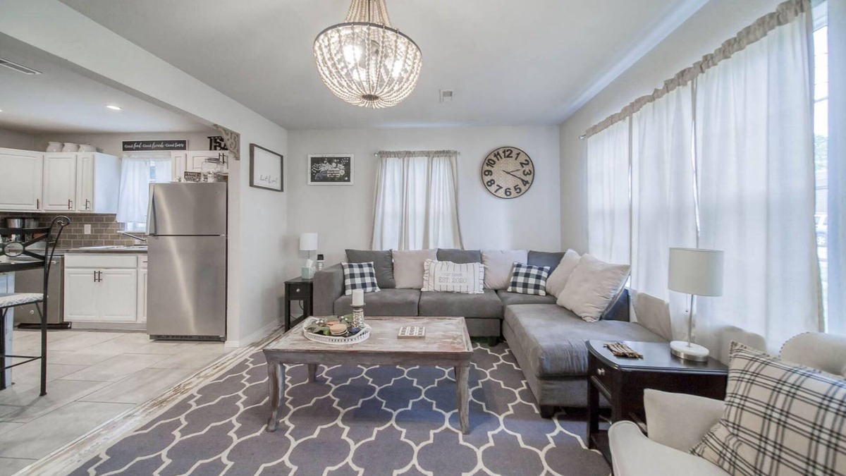 Rolla House | Simply Sweet 3 Bedroom Home - near MS&T & Fort Leonard Wood