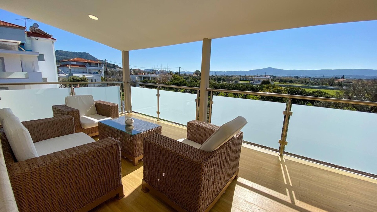 Kremasti Apartment | SimplyCity Homestay Apartment 1