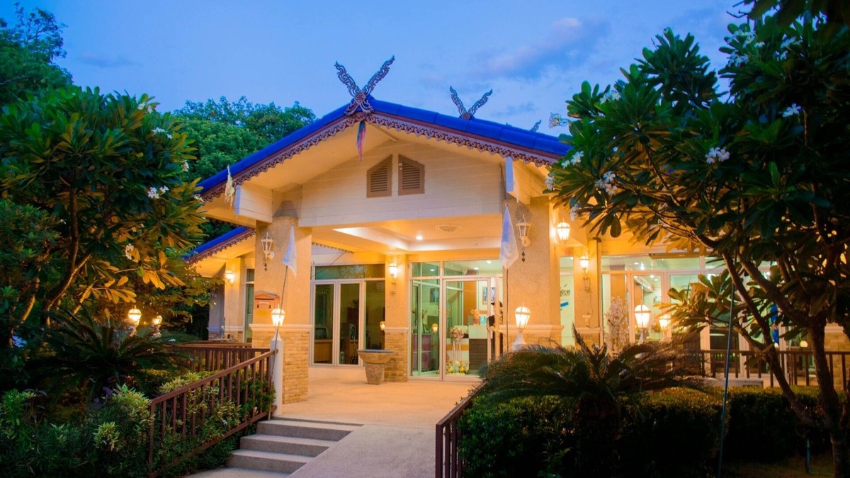 Doem Bang Nang Buat Hotel | Sinatara Resort