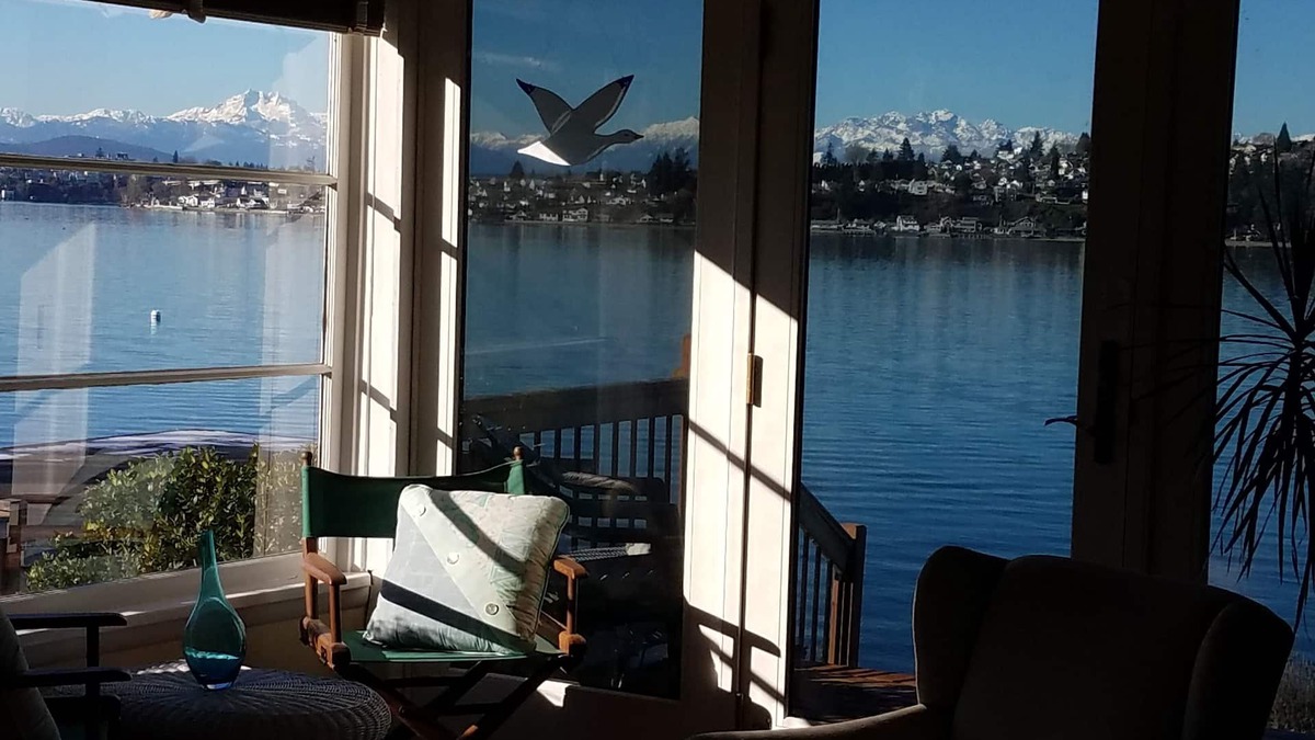 Retsil Cottage | Sinclair Beach Cottage - Waterfront, Amazing Views!