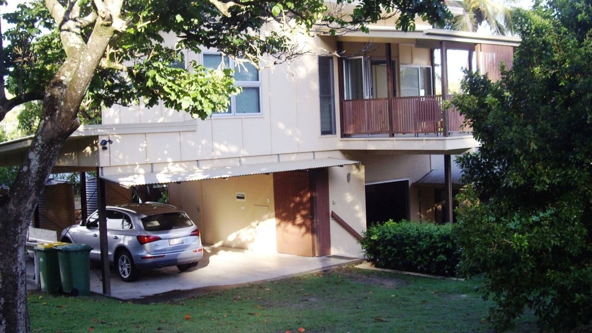 Rainbow Beach House | Sinclair - - Rainbow Beach