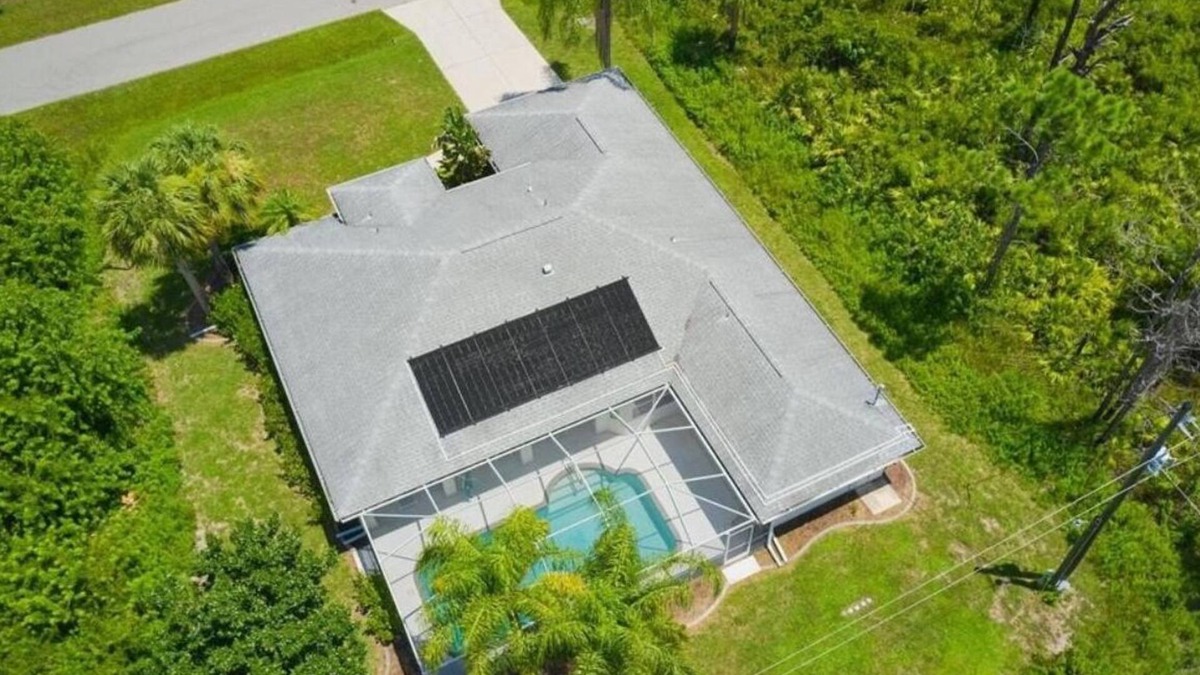 Gulf Cove House | Single family pool home in a quiet neighborhood, close to five beaches,