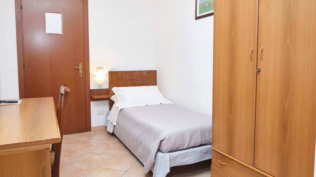 Porto Viro Bed & Breakfast | Single room for bike lovers in B&B-Porto Viro