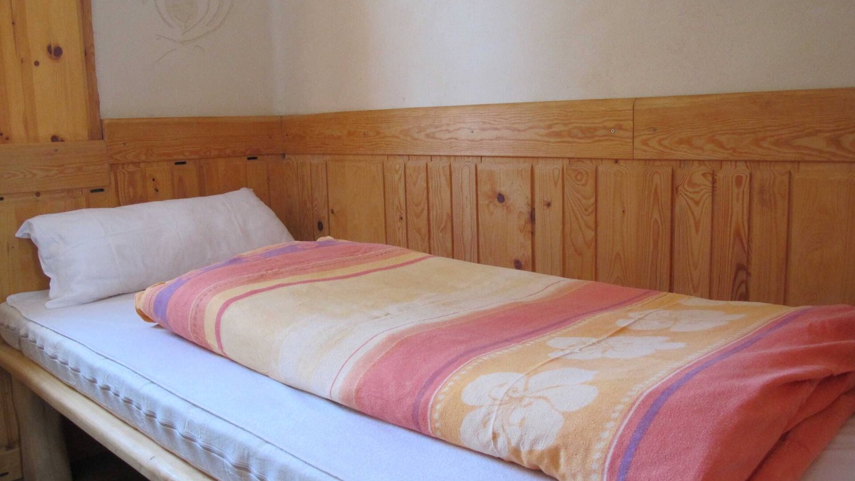 Wangelin Apartment | Single room Benedikt - House Lehmkloster am Wangeliner Garten with 5 single rooms