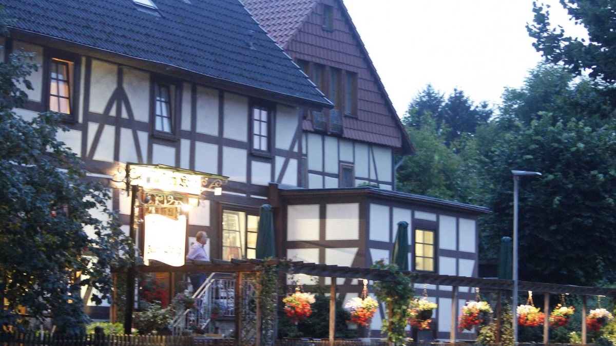 Hann. Muenden Apartment | Single room with shower /toilet, incl. Breakfast - Landgasthaus zum Krug