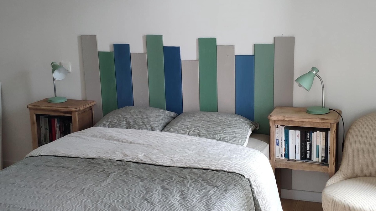 Saint-Pierre-d'Oleron Apartment | Single-storey apartment 2 steps from the market and the pedestrian street of St Pierre