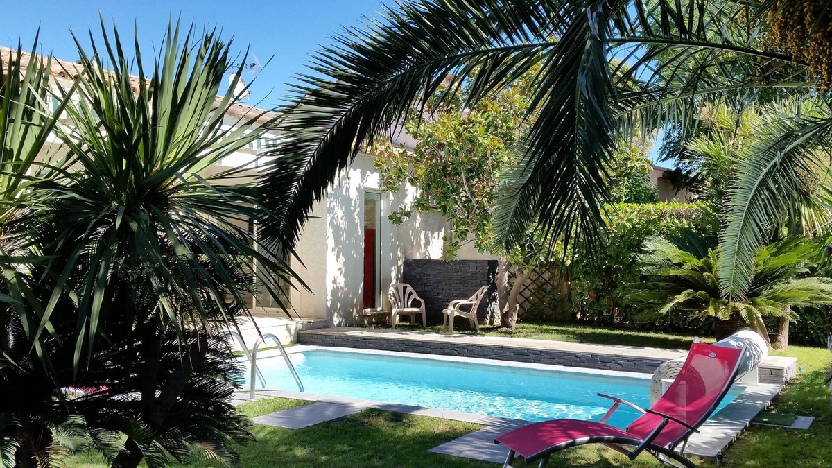 Lattes Villa | Single-storey house with pool in Lattes near the sea