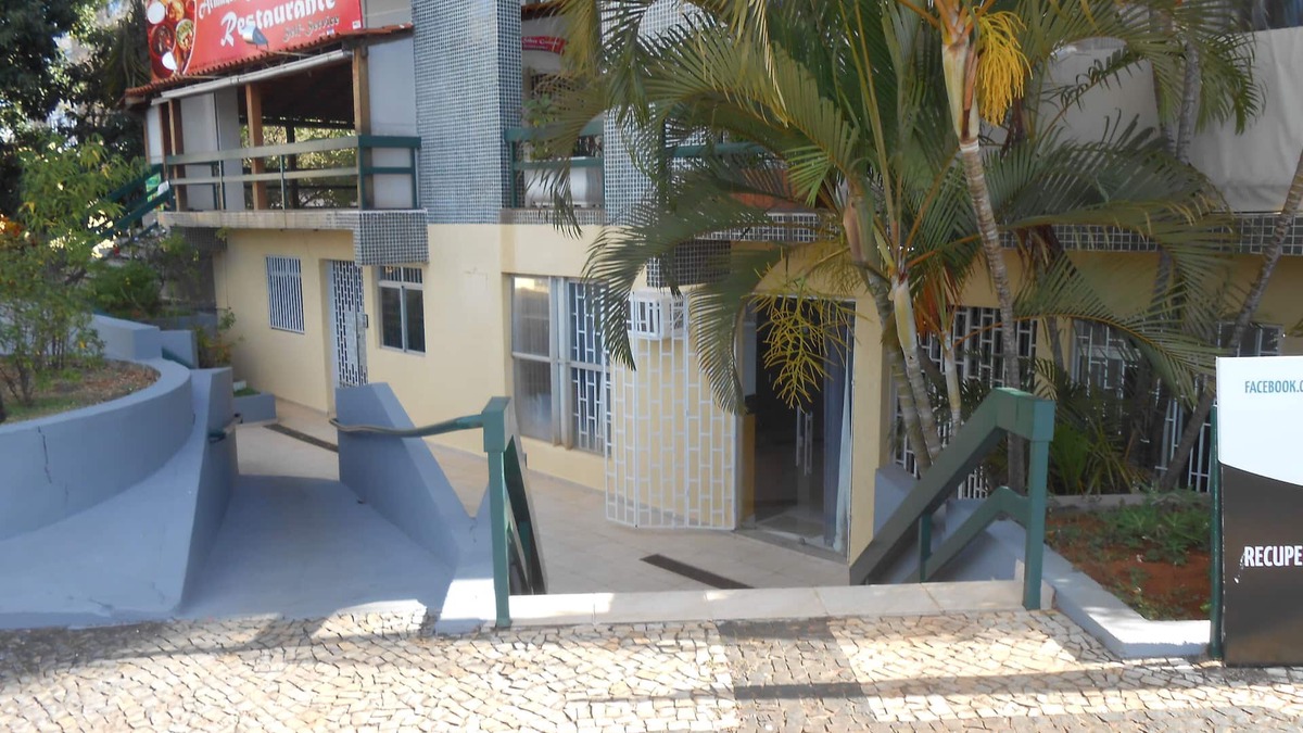 Asa Norte Apartment | Single storey living room/kit, furnished, in the store at 113 - North Wing