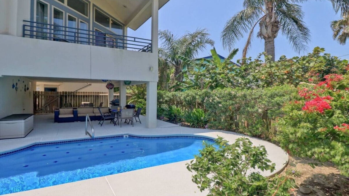 South Padre Island House | Sister Home #2 with pool/4 min walk to Beach/Rent Both Units for Larger Groups
