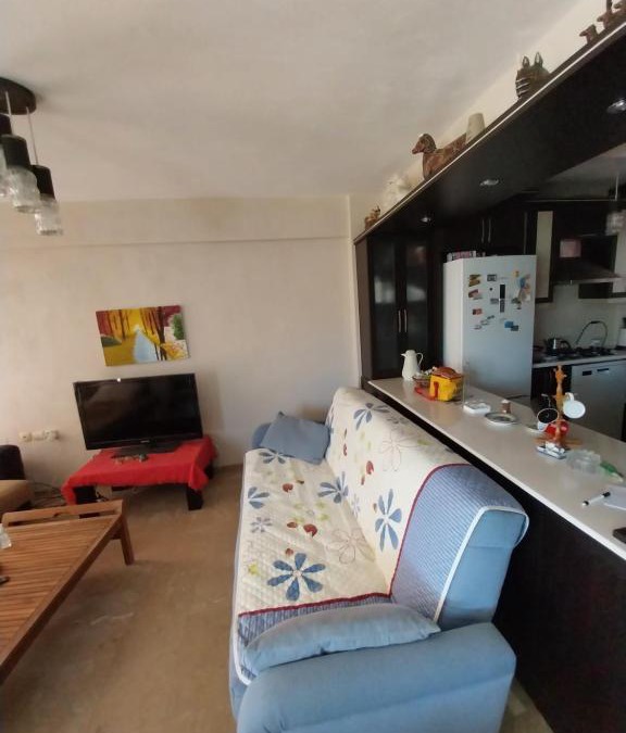 Karaburun Villa | Site icinde yüzme havuzu olan manzaralı villa.