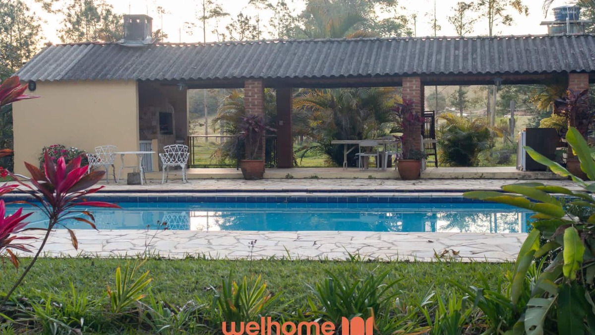 Sarapui House | Sitio em Sarapui com piscina e campo de futebol