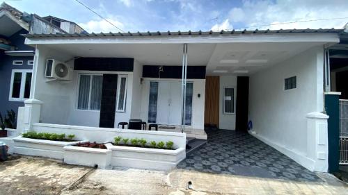 Tasikmalaya Villa | Situ Gede Indah HOMESTAY