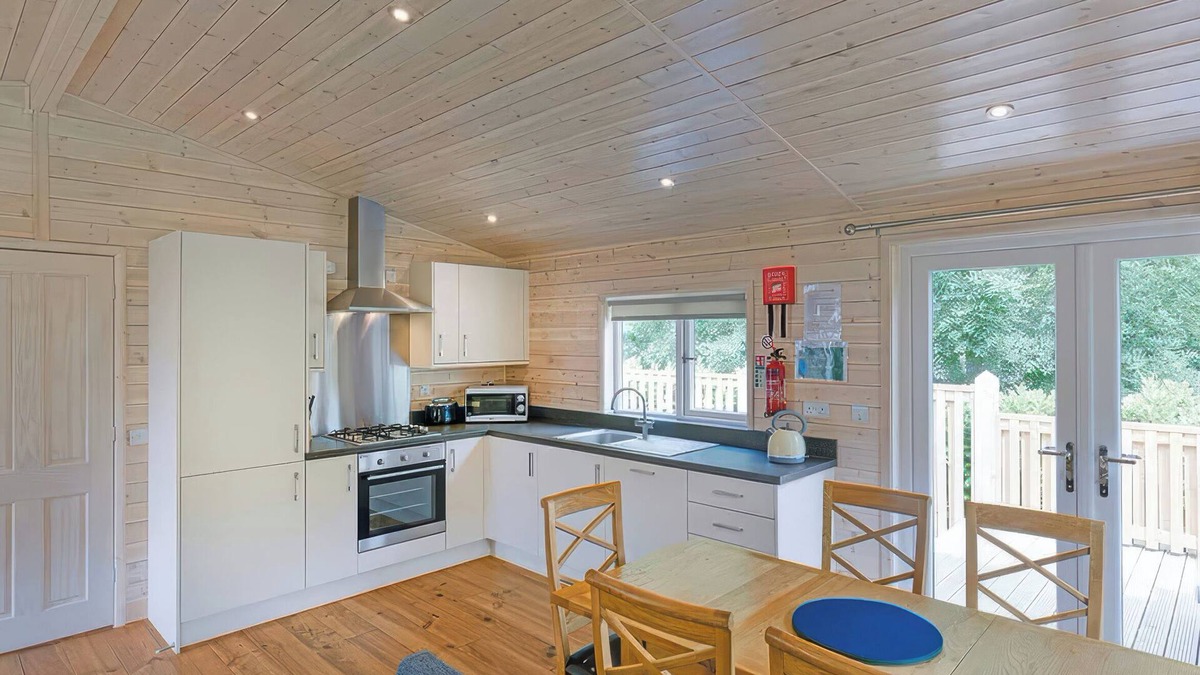 Saddleworth Cottage | Six Berth pet Free Lodges