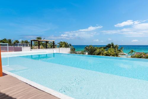Playacar Fase I Villa | Sixteen bedrooms villa in Playa del Carmen