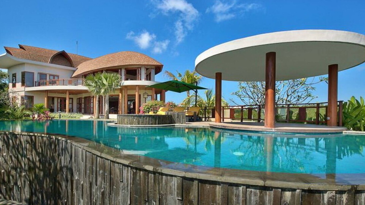 Bukit Villa | SJ5001 - 5 Bedroom Villa Jimbaran with Tropical Garden
