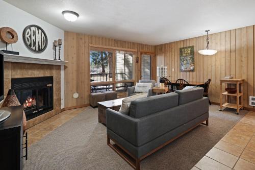 Century West House | Ski Condo 151