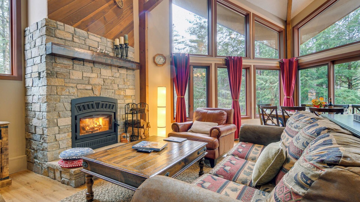 North Conway Cabin | Ski & Golf: Cozy North Conway Mountain Cabin!