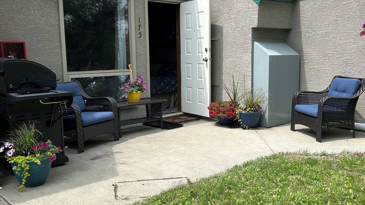 East Kootenay Condo | Ski, golf, hike or bike right outside your door if you like!