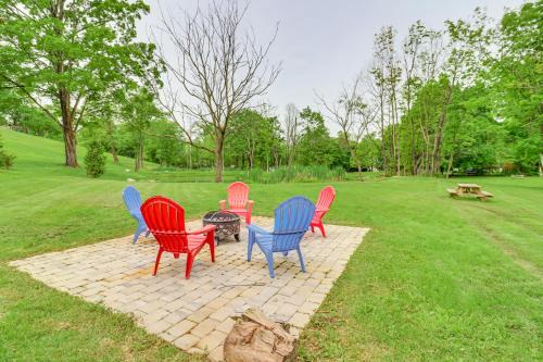 Saylorsburg House | Ski, Hike and Fish Pet-Friendly Home in Saylorsburg