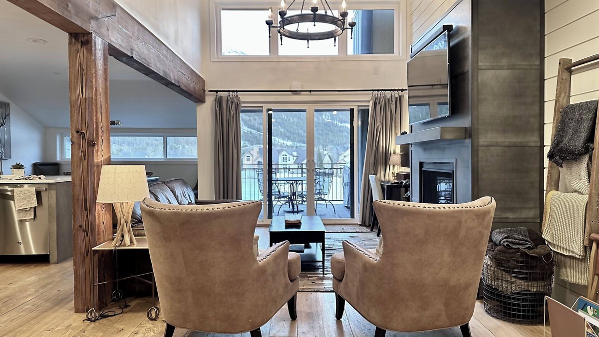 East Village at Copper Condo | Ski-in, Ski-out - 3BD 2BR - Copper Mtn Resort - HotTub