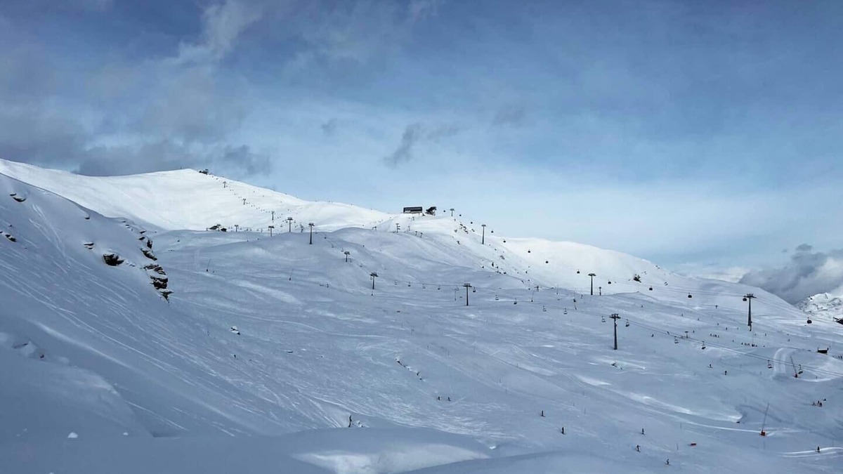 Zinal Apartment | Ski-in/ski-out – near ski lifts