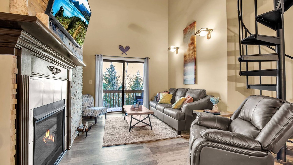 Great Valley Condo | Ski In/Ski Out Remolded Condo on Holiday Valley Resort!