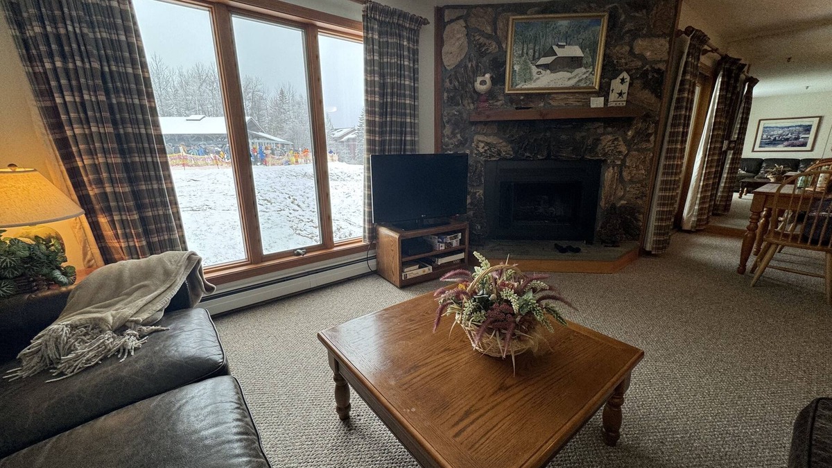 Stratton Mountain Condo | Ski In/Ski Out OberTal 'F' Bldg. See Skiers and Ski Lift from the Living Room!