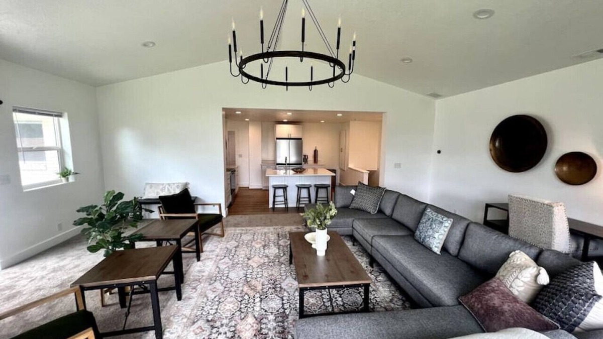 White City House | Ski Sandy, UT: Snowbird, Alta, Brighton, Solitude, Park City, Deer Valley, The Canyons