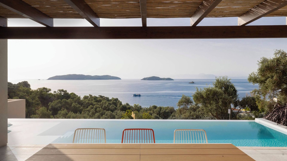 Achladies Villa | SKIATHOS SYMBOL VILLAS