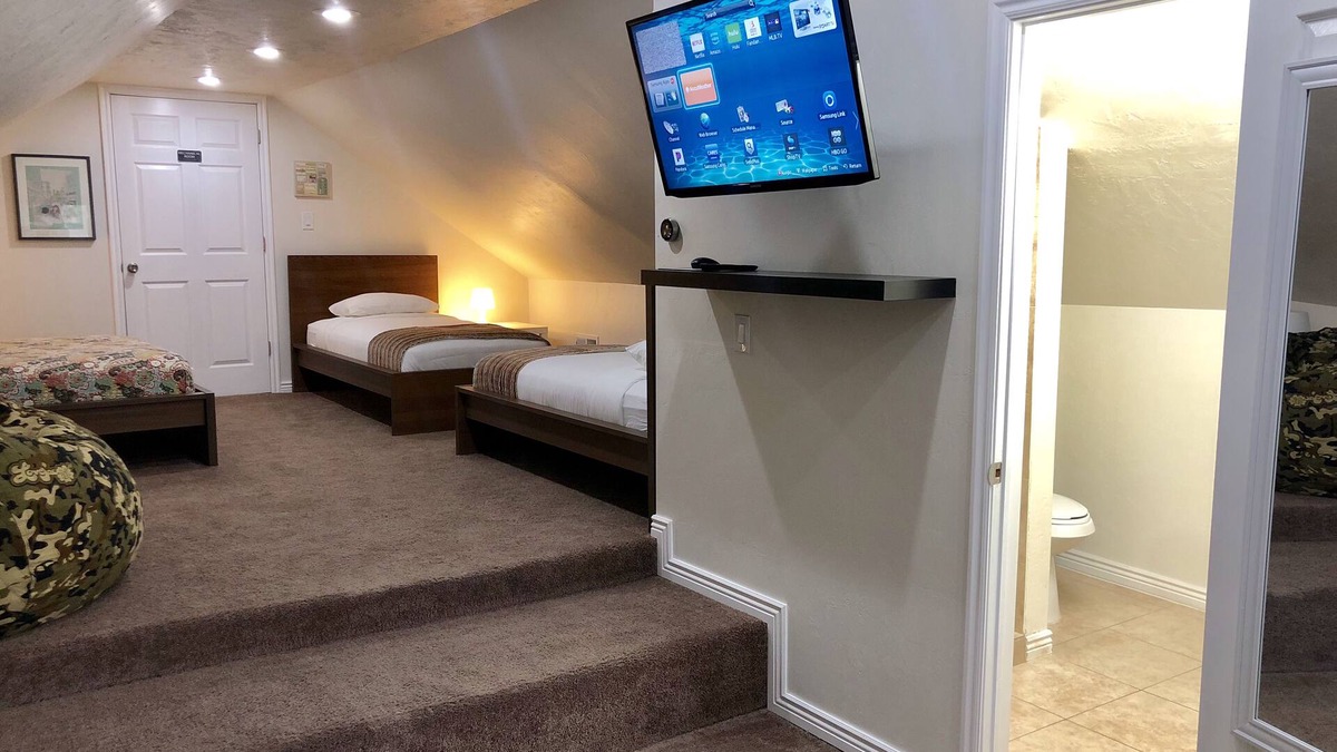 Murray Apartment | Skiers Crash Pad Perfect location