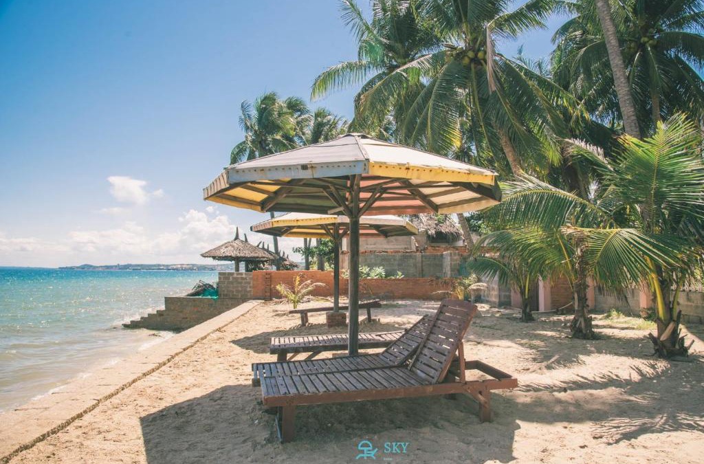 East Ham Tien Beach Bed & Breakfast | Sky Home