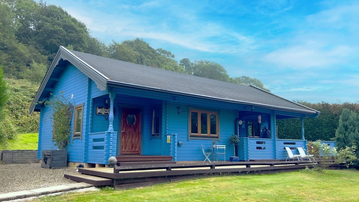 Great Ayton Cabin | Sky Lodge 6 Great Ayton Yorkshire - a lodge that sleeps 6 guests in 3 bedrooms