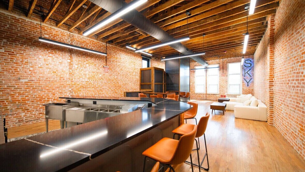 Hastings Hotel | Sky Lofts