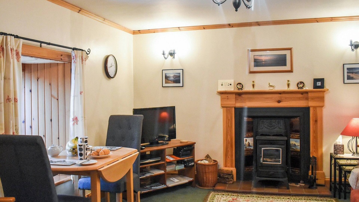 Isle of Scalpay Cottage | Skye is a magical, mystical and romantic island.