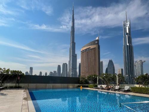 Bur Dubai Apartment | Skylight Two Bedroom Downton Views 1 Direct access to Dubai Mall
