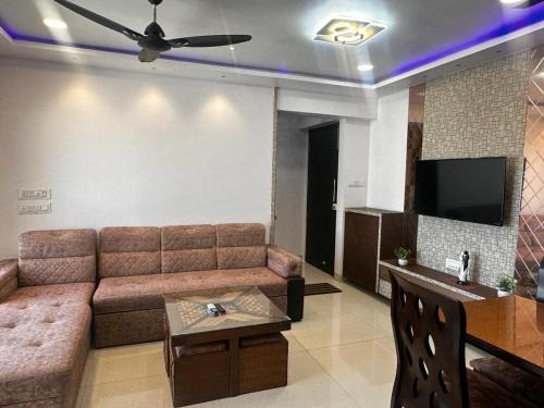 Andheri West Apartment | Skyline Oshiwara 2bhk-Andheri