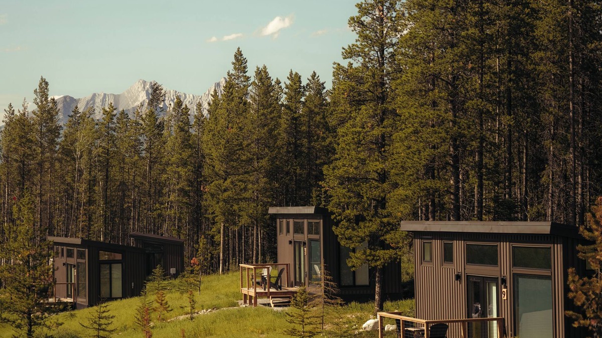 Kananaskis Cabin | Skyridge Glamping