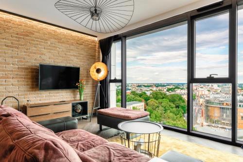 Srodmiescie Apartment | SkyView Suite - Niepowtarzalny widok i basen