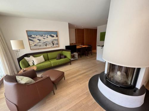 Waldhaus Flims Apartment | Sleek Mountain Escape, Light and Airy