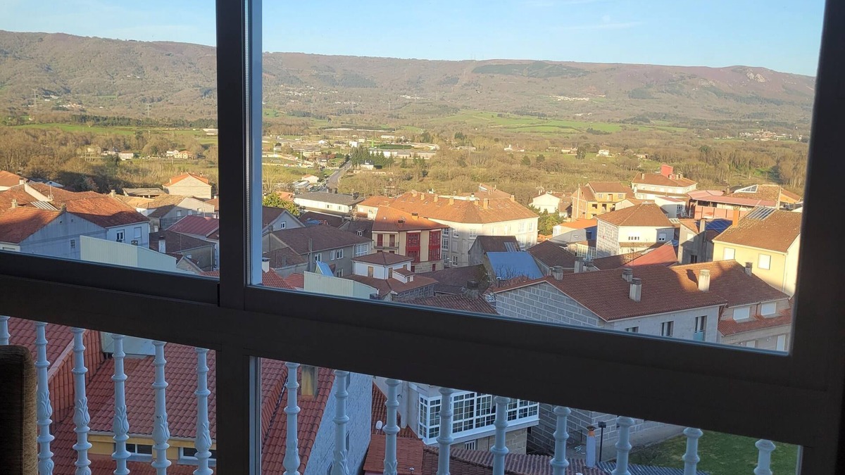 Maceda Apartment | Sleep in Maceda with spectacular views 20 min from Ribeira Sacra