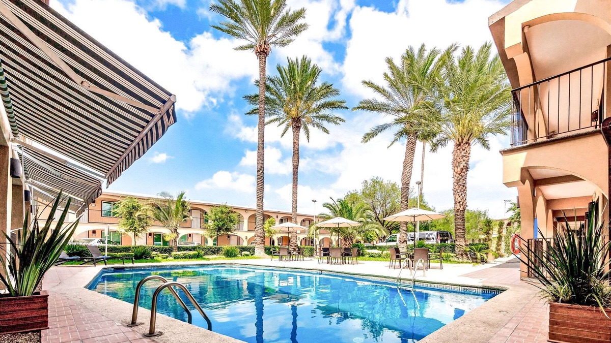 San Nicolas de los Garza Hotel | Sleep Inn Monterrey Norte