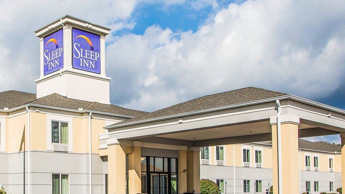 Wisconsin Rapids Hotel | Sleep Inn And Suites