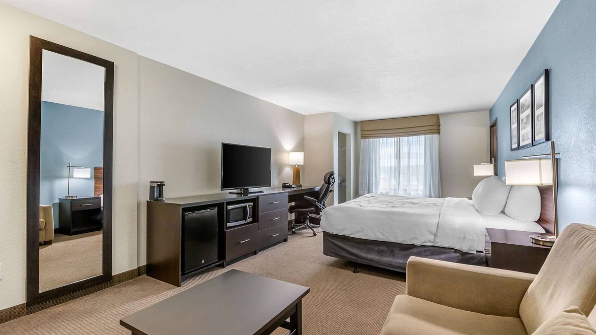 Ames Hotel | Sleep Inn & Suites Ames near ISU Campus