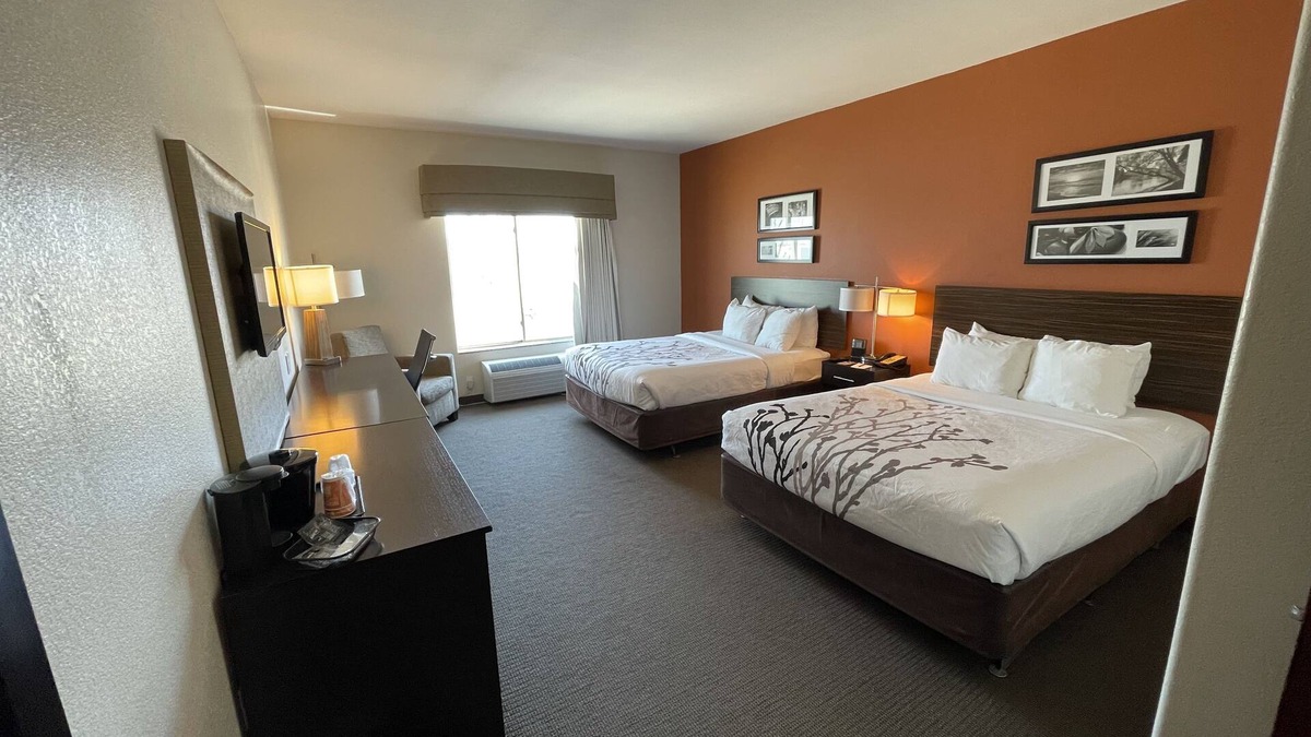Hennessey Hotel | Sleep Inn & Suites Hennessey