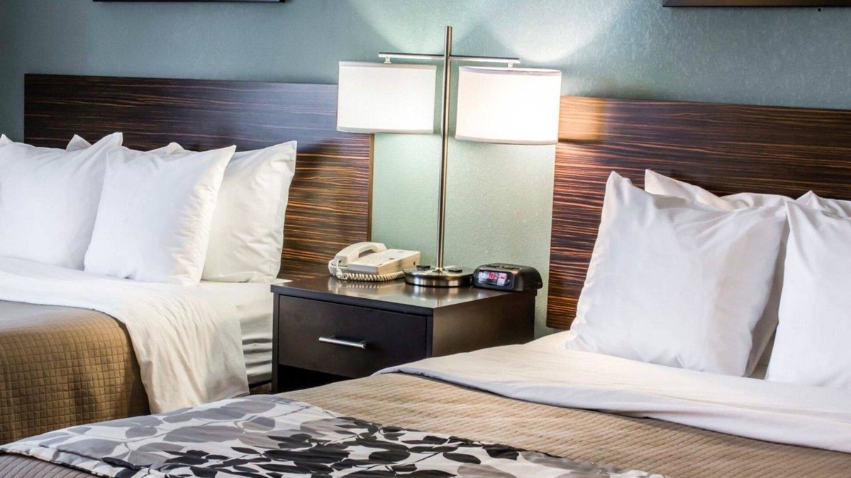 Charlottesville Hotel | Sleep Inn & Suites Monticello