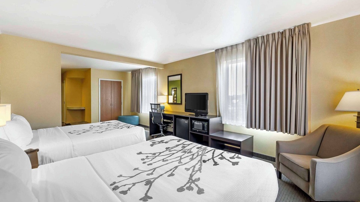 Redmond Hotel | Sleep Inn & Suites