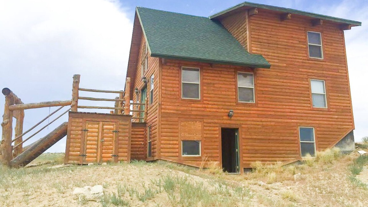 Duchesne Apartment | SLEEPS 11 ! BRAND NEW APARTMENT WITH STAINLESS STEEL APPLIANCES