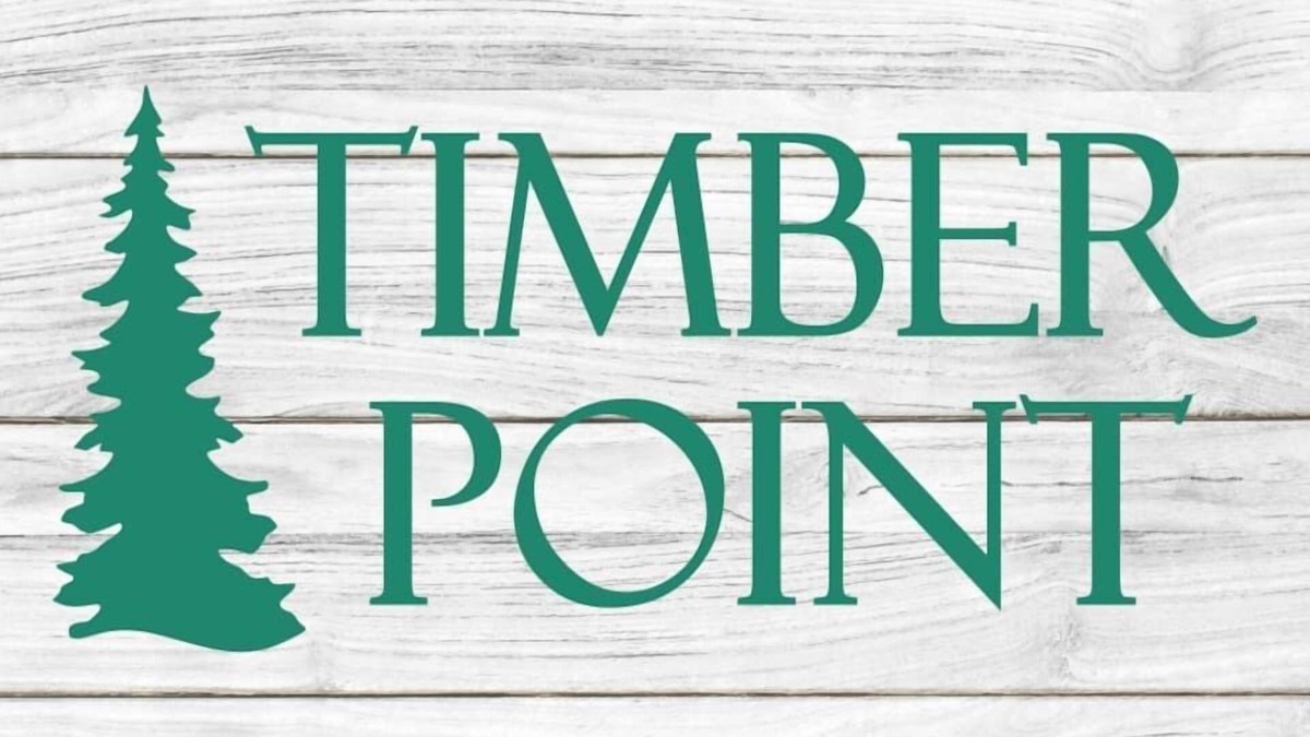 Indian Point Cabin | Sleeps 26! Awesome Family Retreat on Indian Point!