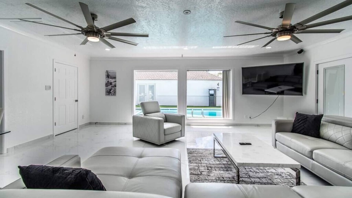 Bay Area House | Sleeps 28 - Ocean View - Pearl on Ocean Dr, Combined Estate