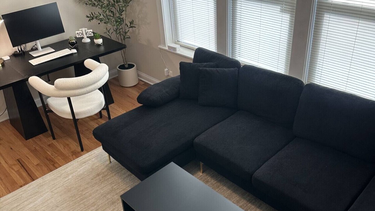 Irving Park East Apartment | Sleeps 4 Stylish Stay with Workspace